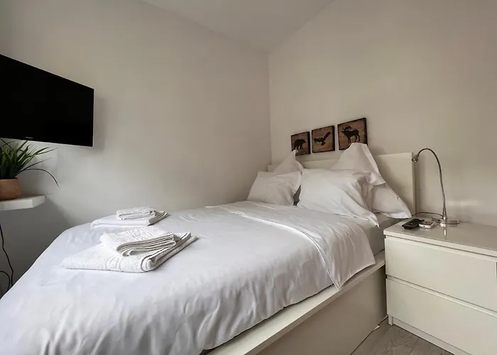 Pearl Center - 2bdr Apartament *